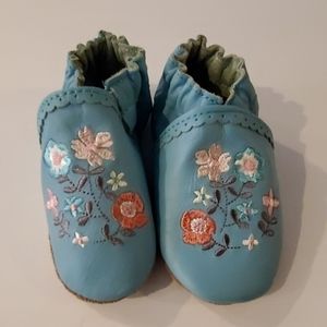 Robeez Baby Girl Soft Sole Shoes